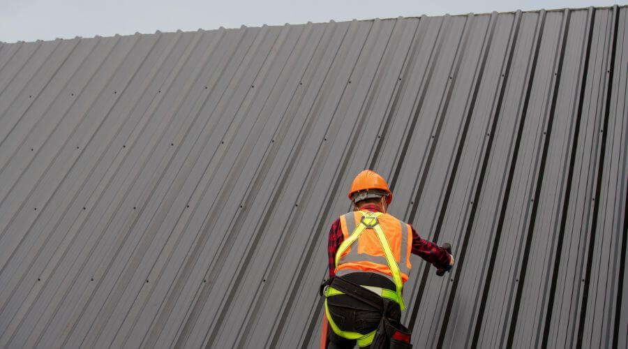 Professional gutter cleaning in Girardville, PA